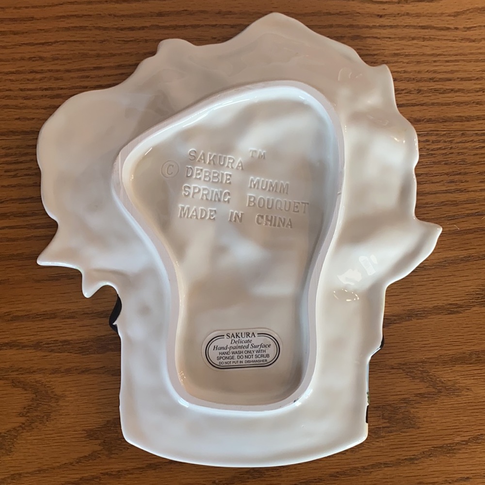 Debbie Mumm Spring Bouquet Plate - Picture 2 of 3